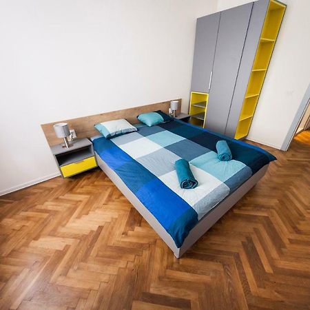 Central Luxury 3 Cluj-Napoca Ngoại thất bức ảnh